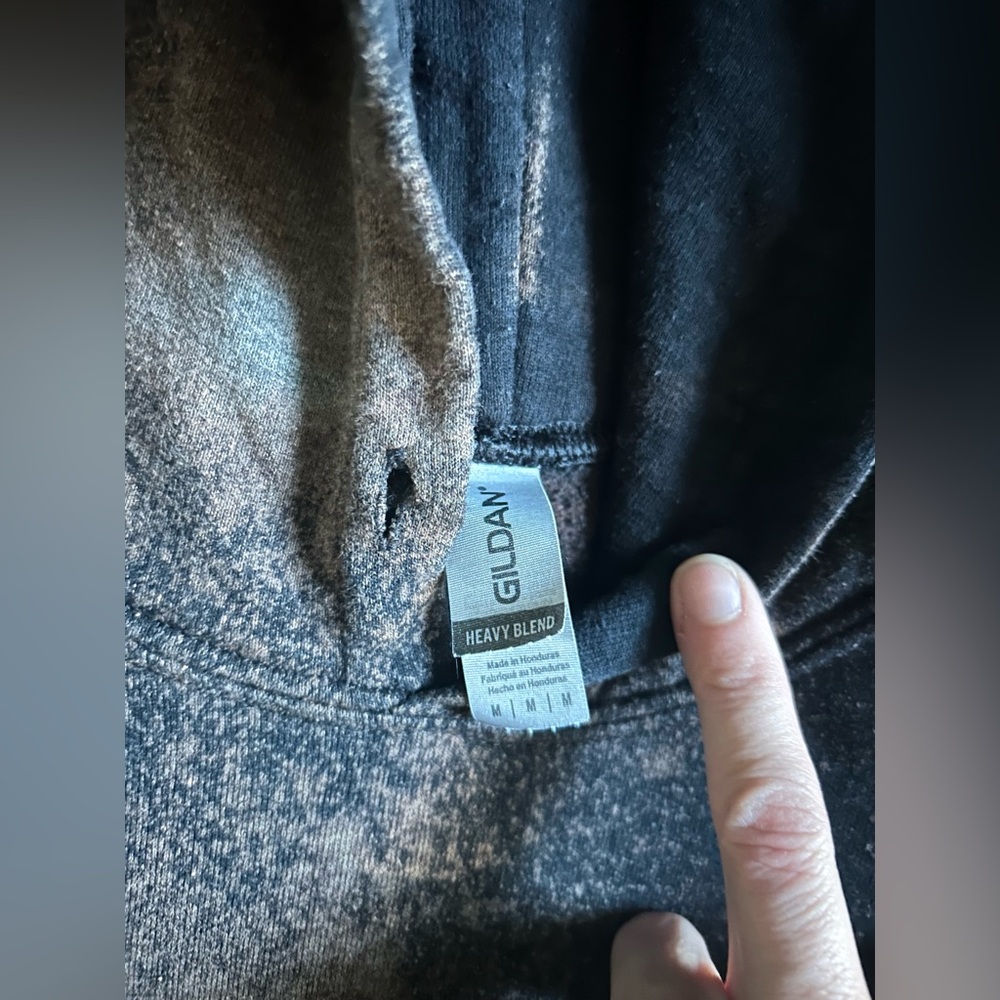 Bleach Dyed Hoodie Black Acid Wash Gildan Pullover Grunge Streetwear M - Picture 5 of 8